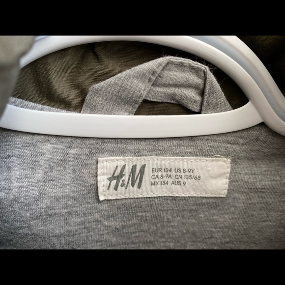 Boys raincoat H&M size 8-9Y - Picture 4 of 4